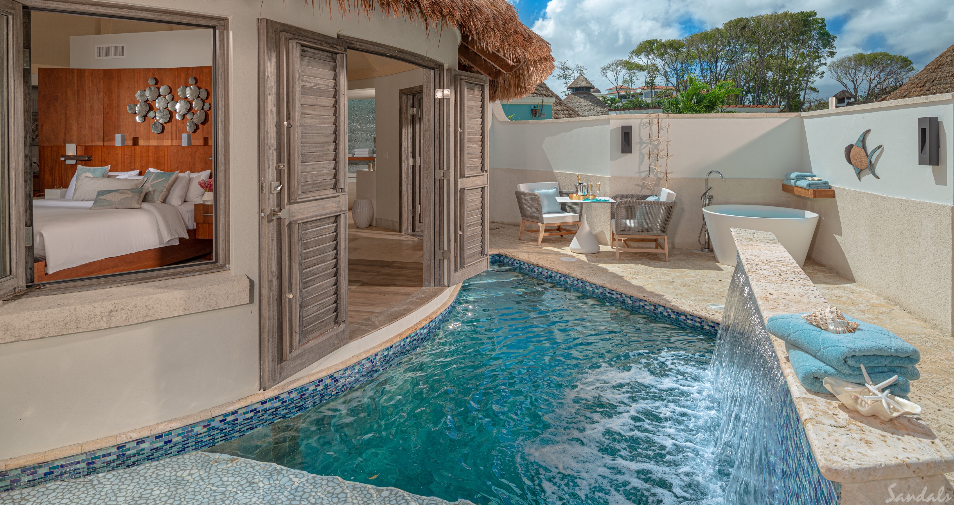 South Seas Royal Rondoval Suite with Private Pool